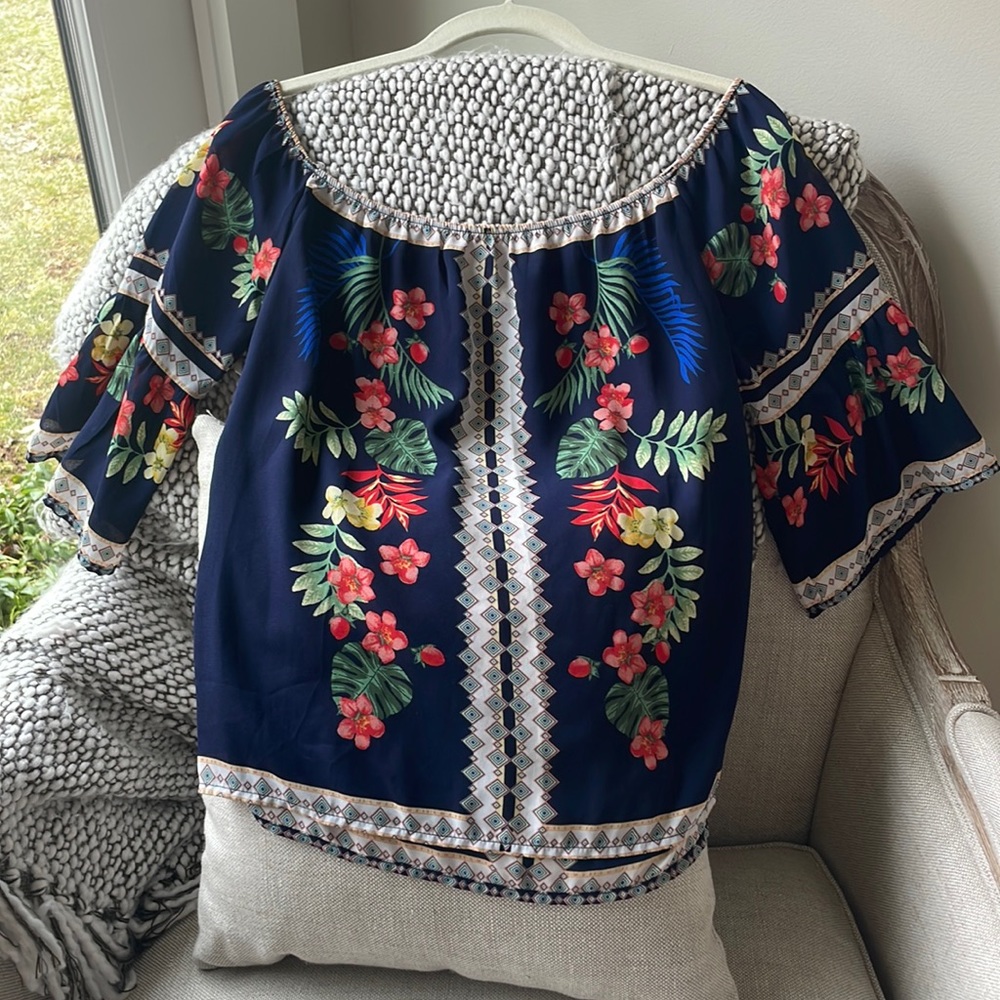 Off the shoulder floral beach shirt